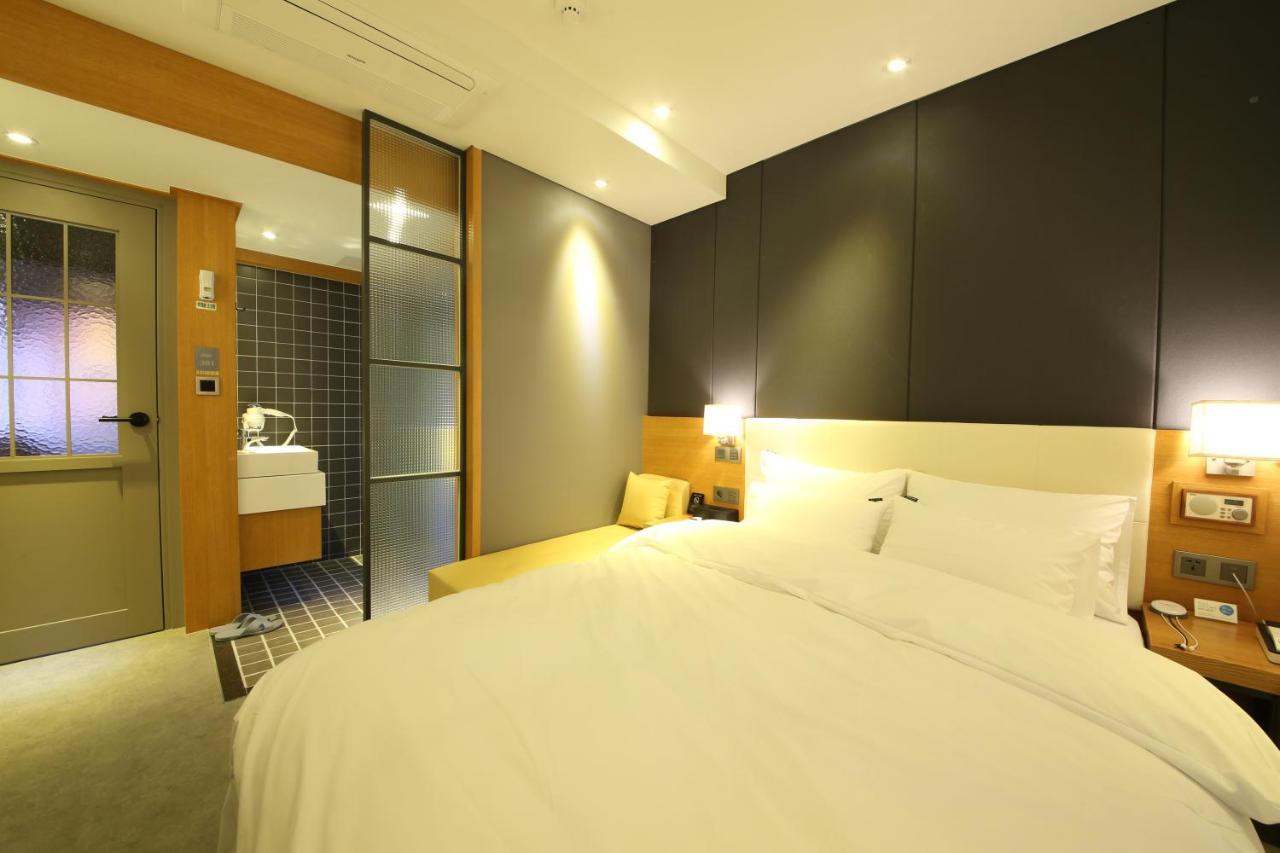 Brooks Hotel Tongyeong Exterior photo