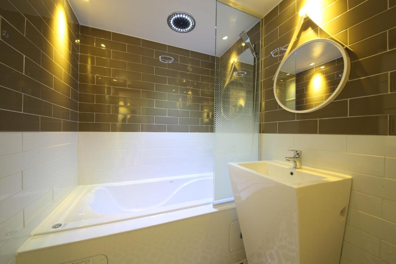 Brooks Hotel Tongyeong Exterior photo