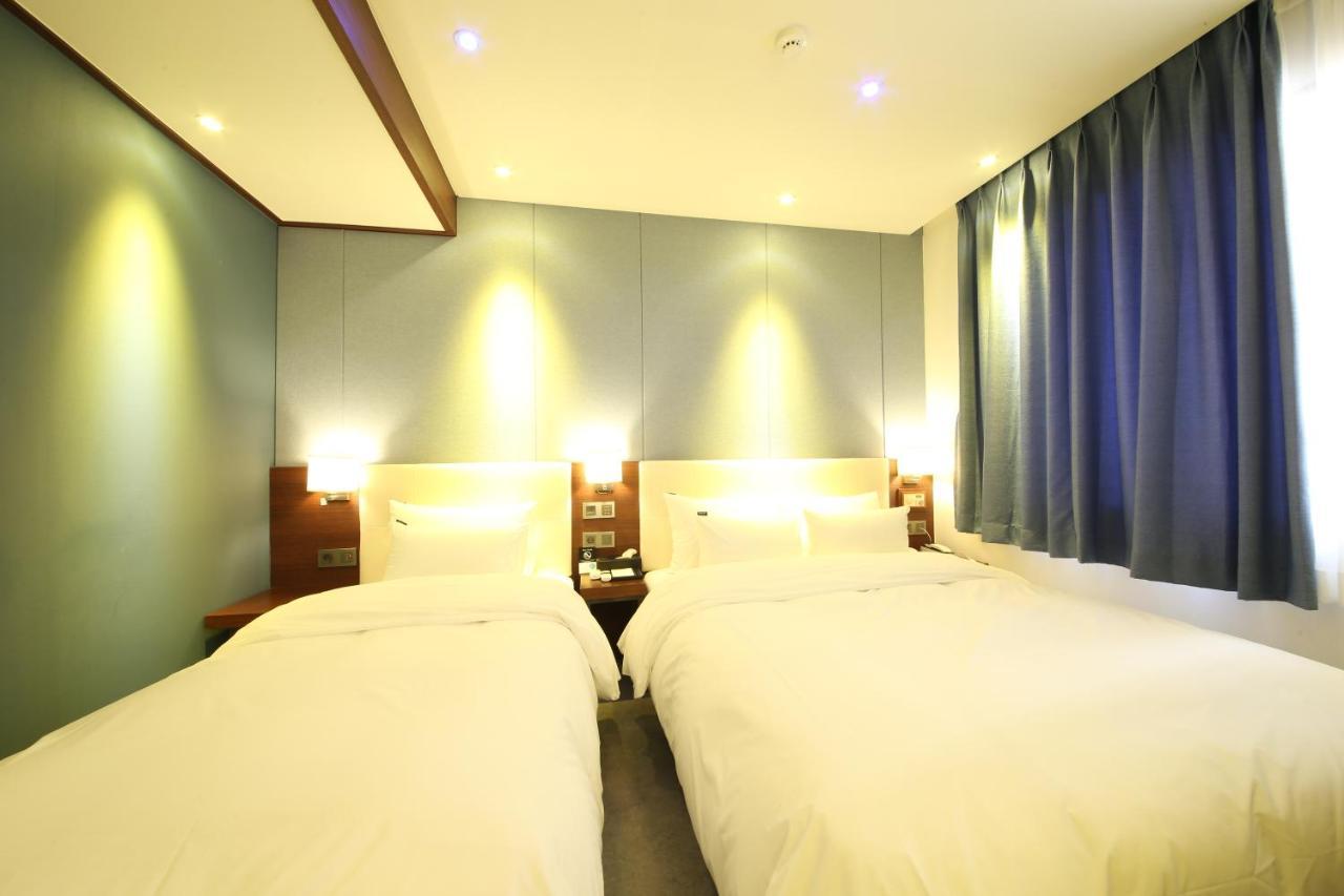 Brooks Hotel Tongyeong Exterior photo